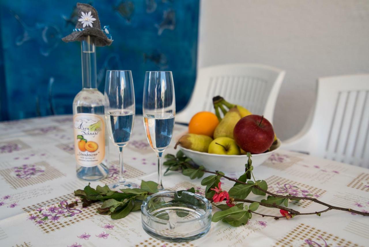 Apartments Braut Krk Кърк Екстериор снимка